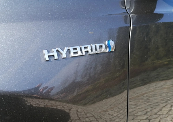 Toyota RAV4 cena 95900 przebieg: 90700, rok produkcji 2017 z Przeworsk małe 154